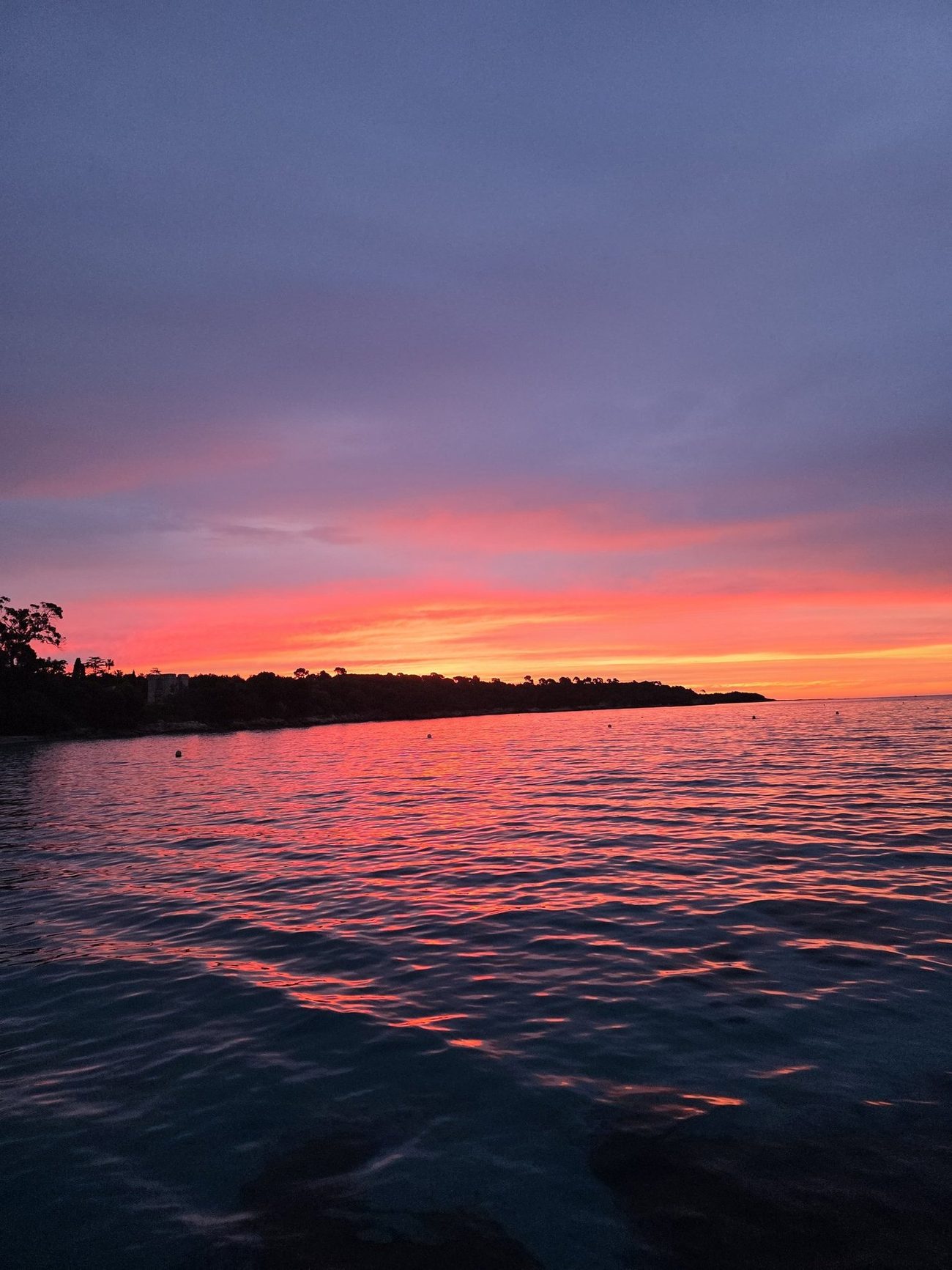Ciel doré au coucher du soleil
